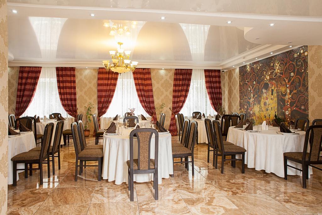 Hotel Topaz Астана Екстериор снимка