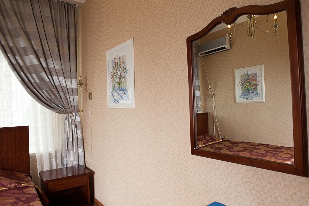 Hotel Topaz Астана Екстериор снимка
